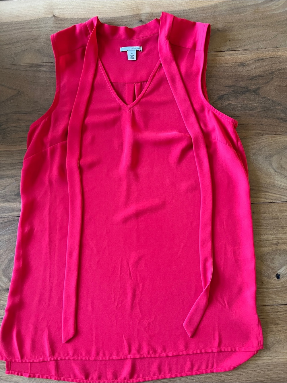 Halogen XS Red Tie Neck Sleeveless Blouse Career Office Top Like New
